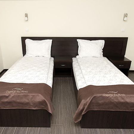 Hotel Dusan Si Fiul Resita Nord Экстерьер фото