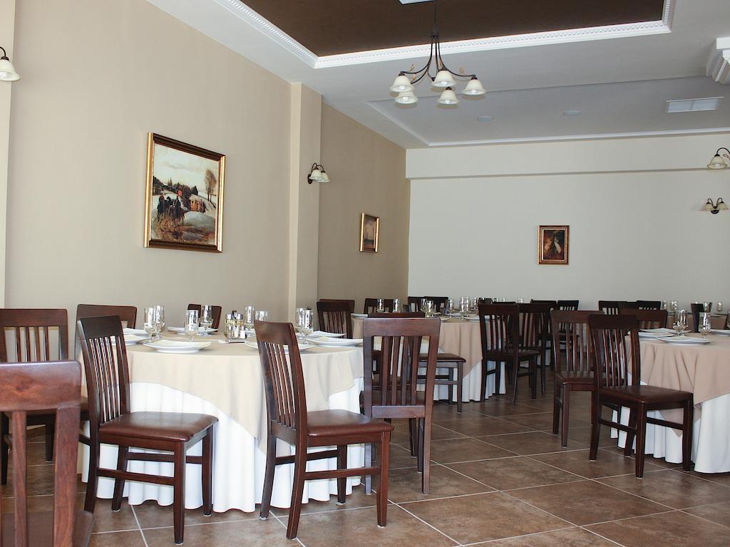 Hotel Dusan Si Fiul Resita Nord Экстерьер фото